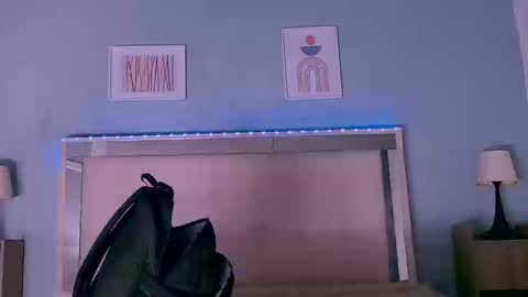 emily_castillo_1 online show from 1, 10, 2025