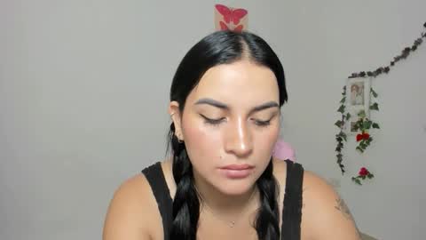 Snapshot of emily_coraline chatting on 3, 11, 2025 Emily online show from 3, 11, 2025