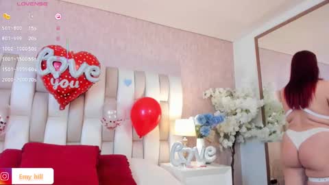 Snapshot of emily_hill___ chatting on 14, 2, 2025 EMILY Monday 5-2 am From Tuesday to Friday5-1 am Colombia time online show from 14, 2, 2025