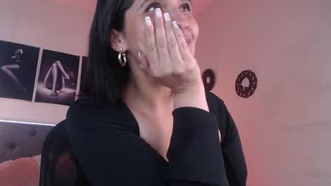 E M I L Y  online show from 14, 10, 2025