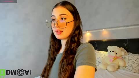 Emily online show from 5, 3, 2026