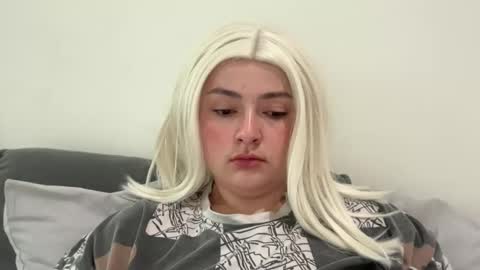 emily_morning_dew online show from 17, 3, 2026