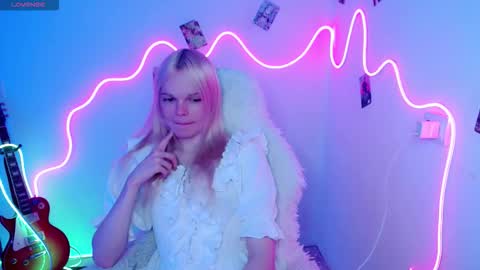 Lia online show from 27, 10, 2025