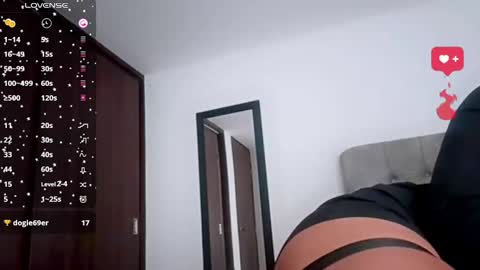 Snapshot of emily_rosse9 chatting on 31, 10, 2025 emily_rosse9 online show from 31, 10, 2025