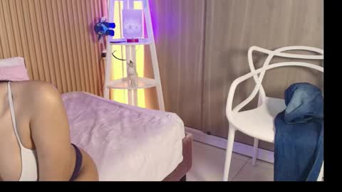 Emily online show from 6, 3, 2026