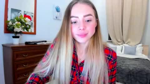 Snapshot of emily_wilds chatting on 25, 10, 2025 emily_wilds online show from 25, 10, 2025