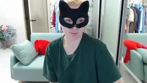 Emily online show from 11, 3, 2026