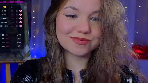 Snapshot of emilyart_ chatting on 2, 3, 2025 artist Emily online show from 2, 3, 2025