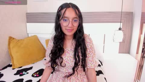 Emily Bluush online show from 9, 3, 2026