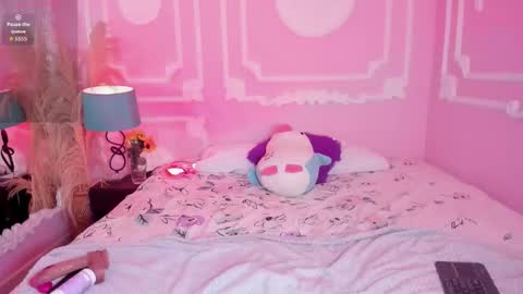 Snapshot of emilyborch chatting on 18, 3, 2026 emilyborch online show from 18, 3, 2026