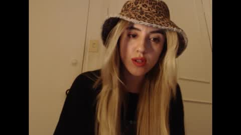 Emily Edwards online show from 7, 1, 2026