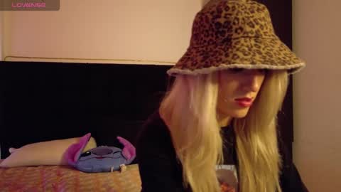 Emily Edwards online show from 8, 1, 2026