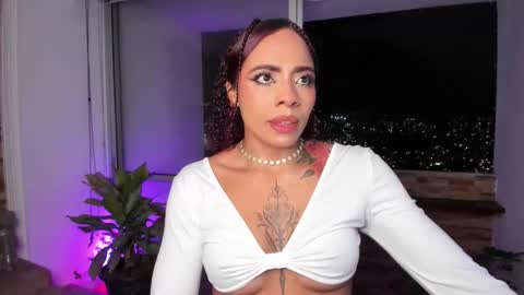 emily online show from 26, 10, 2025