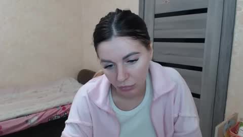 Snapshot of emilyfork chatting on 28, 10, 2025 emilyfork online show from 28, 10, 2025