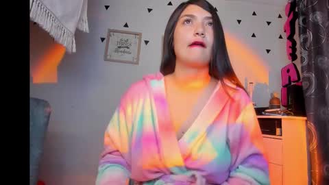 Emily Jang online show from 15, 11, 2025