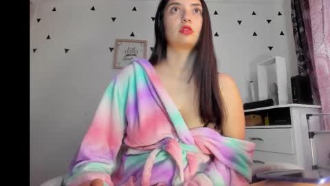 Emily Jang online show from 18, 11, 2025