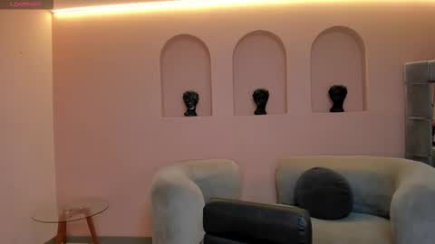 Emily online show from 18, 10, 2025