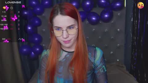 EmilyKents online show from 4, 12, 2025