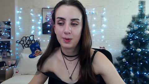 Emyli online show from 19, 12, 2024