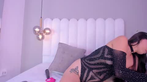 Emily Miller online show from 14, 1, 2026