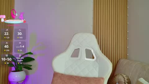 Snapshot of emilyrive chatting on 2, 3, 2026 Emily online show from 2, 3, 2026