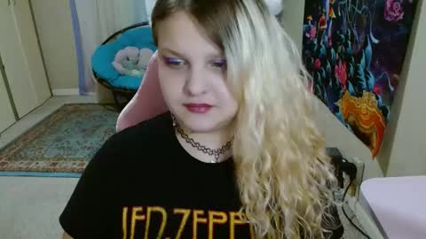 emily haze online show from 3, 1, 2025