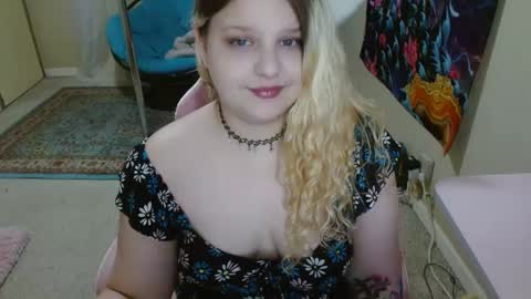 emily haze online show from 28, 1, 2025