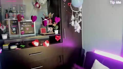 Emy online show from 14, 2, 2026