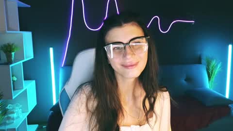 Emily online show from 1, 2, 2025