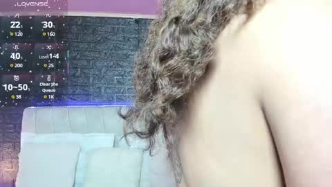emilyy_sexy01 online show from 7, 2, 2025