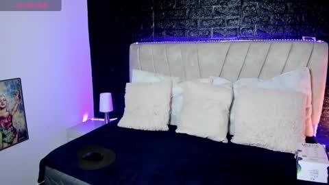 emilyy_sexy01 online show from 20, 2, 2025