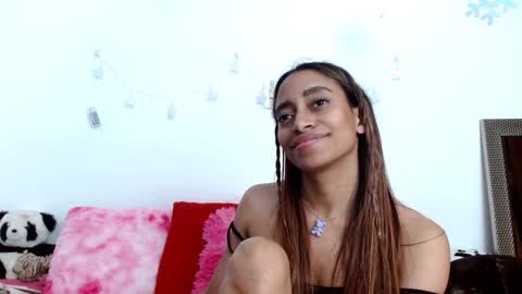 emilyzans07 online show from 31, 1, 2025