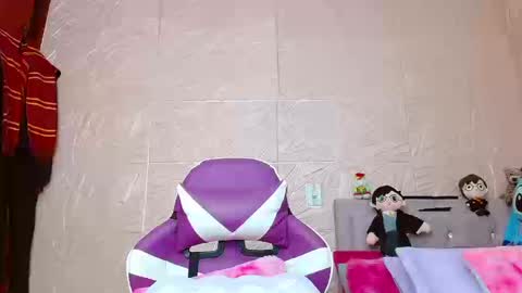 emilyzans07 online show from 23, 9, 2025