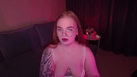 Emmi online show from 19, 9, 2025