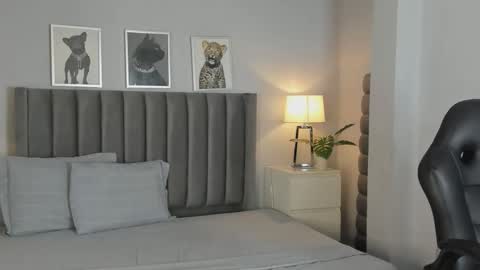 Emma online show from 5, 11, 2025