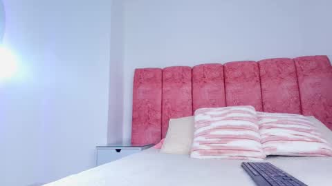 Emma online show from 4, 12, 2025