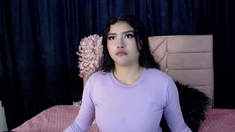 emma_gil22 online show from 3, 2, 2026