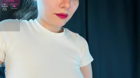 Snapshot of emma_groot chatting on 2, 10, 2025 emma_groot online show from 2, 10, 2025
