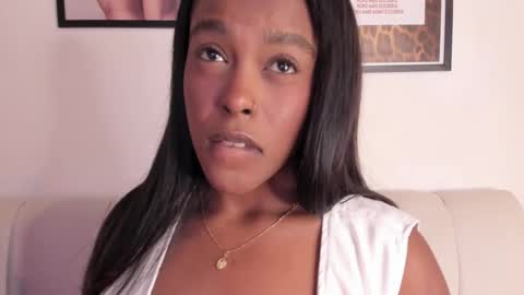 Snapshot of emma_jonness chatting on 6, 3, 2026 emma_jonness online show from 6, 3, 2026