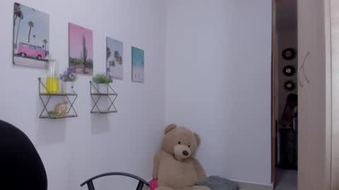 whises lits        online show from 11, 2, 2026