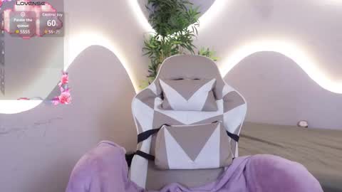 Emma online show from 20, 11, 2025