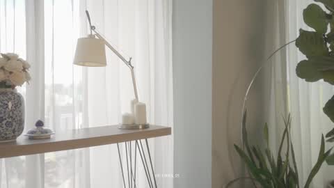 Snapshot of emma_lu1 chatting on 14, 10, 2025 emma_lu1 online show from 14, 10, 2025