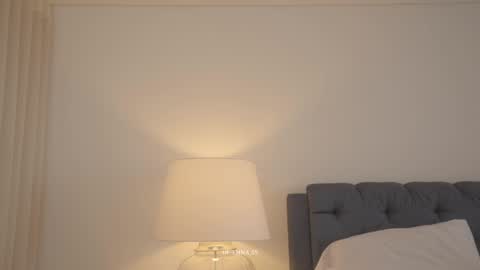 Snapshot of emma_lu1 chatting on 21, 10, 2025 emma_lu1 online show from 21, 10, 2025