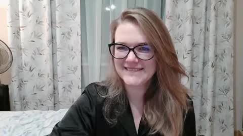 emma_misty_ online show from 2, 12, 2025