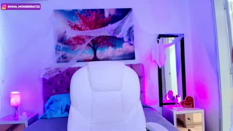 Emma Monserratt online show from 11, 10, 2025