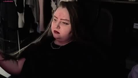 Snapshot of emma_razoom chatting on 21, 11, 2025 Emma Razumovskaya online show from 21, 11, 2025