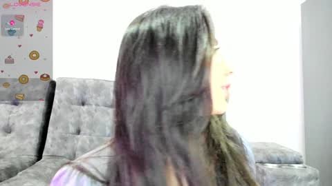 Emma online show from 30, 1, 2025