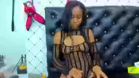 emma_santana_ online show from 12, 9, 2025