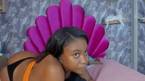 emma_santana_ online show from 26, 9, 2025