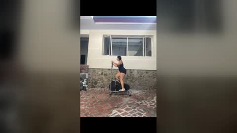 Emma Sanz online show from 28, 2, 2026